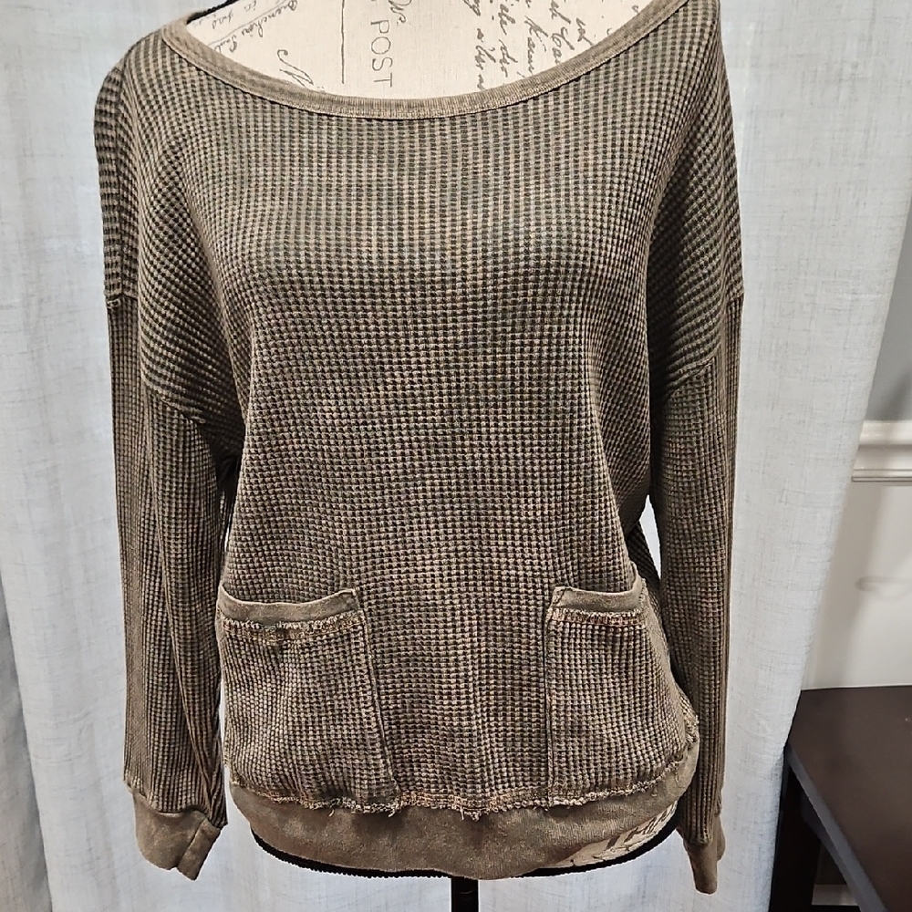 Red Haute Brown Distressed Oversized Comfy Sweatshirt